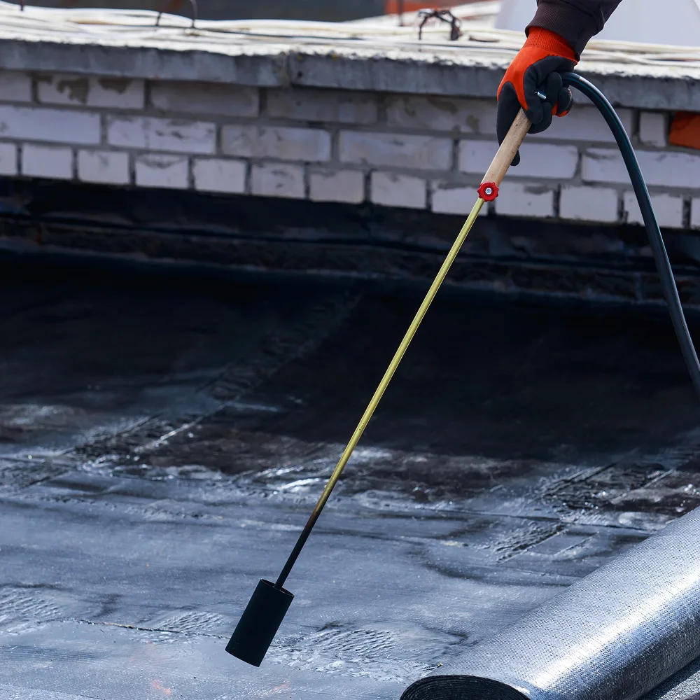 Membrane EPDM ou PVC : quelle étanchéité choisir pour un toit plat à Narcastet ?